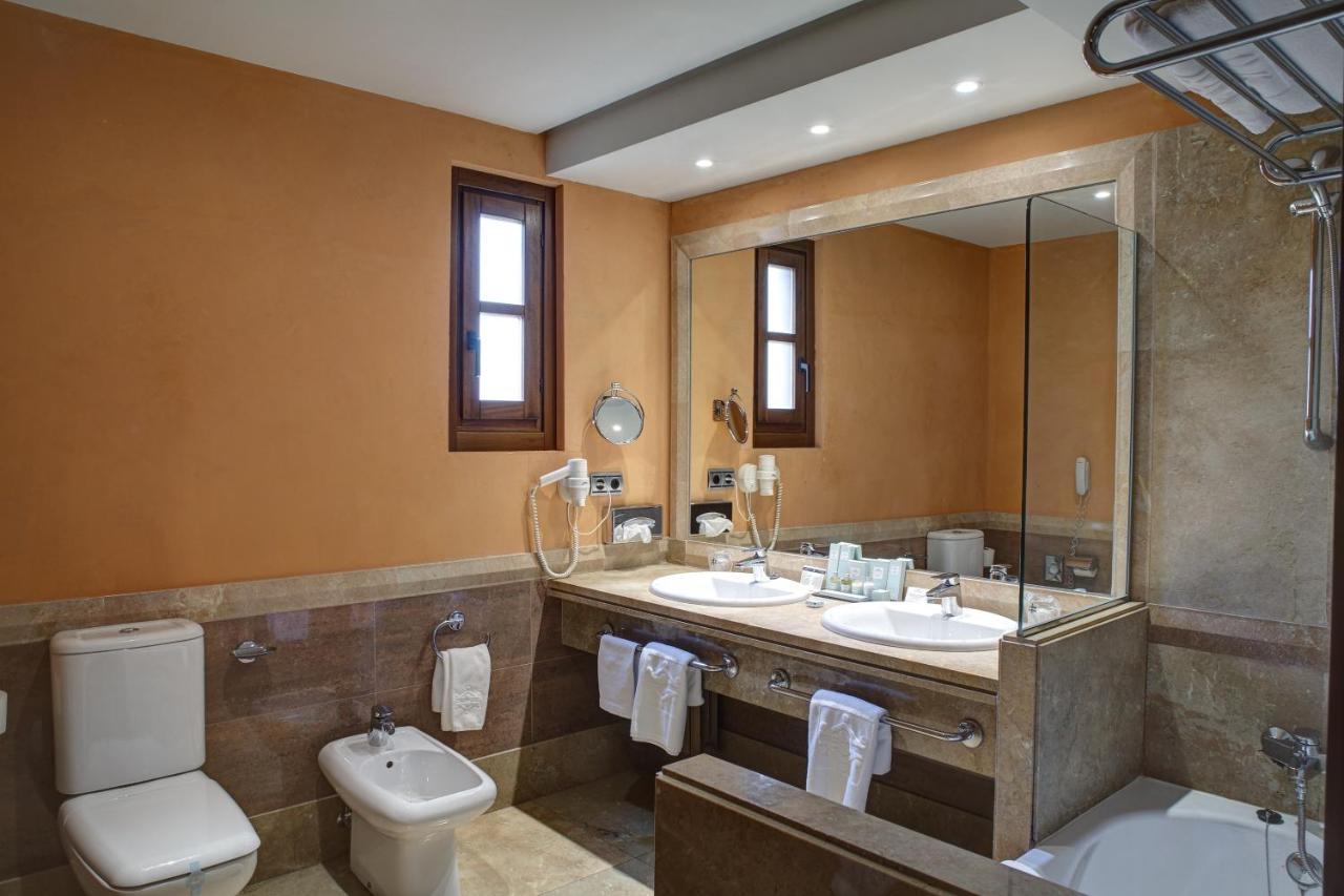 Parador De Calahorra Zewnętrze zdjęcie